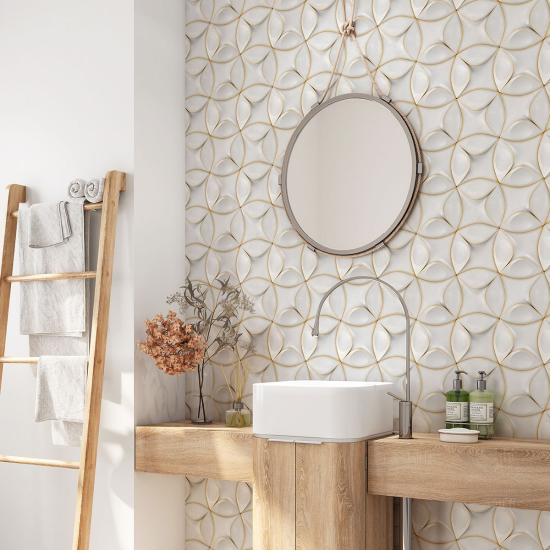 Alzatina adesiva per bagno - Design